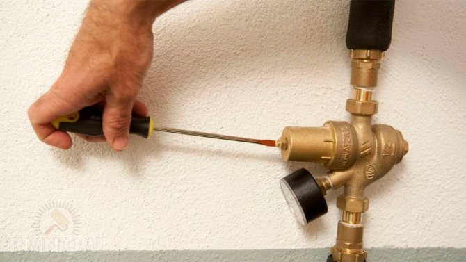 Регулятор давления воды: редуктор системы водоснабжения в квартире, правильная регулировка