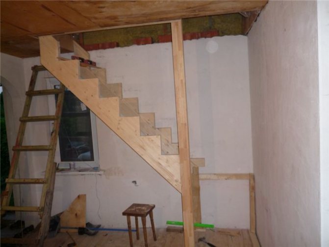 Монтаж лестниц и площадок фото